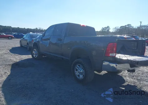 2018 Ram 2500 Tradesman 4X4 6'4 Box from USA, damaged, VIN 3C6UR5CL4JG297319